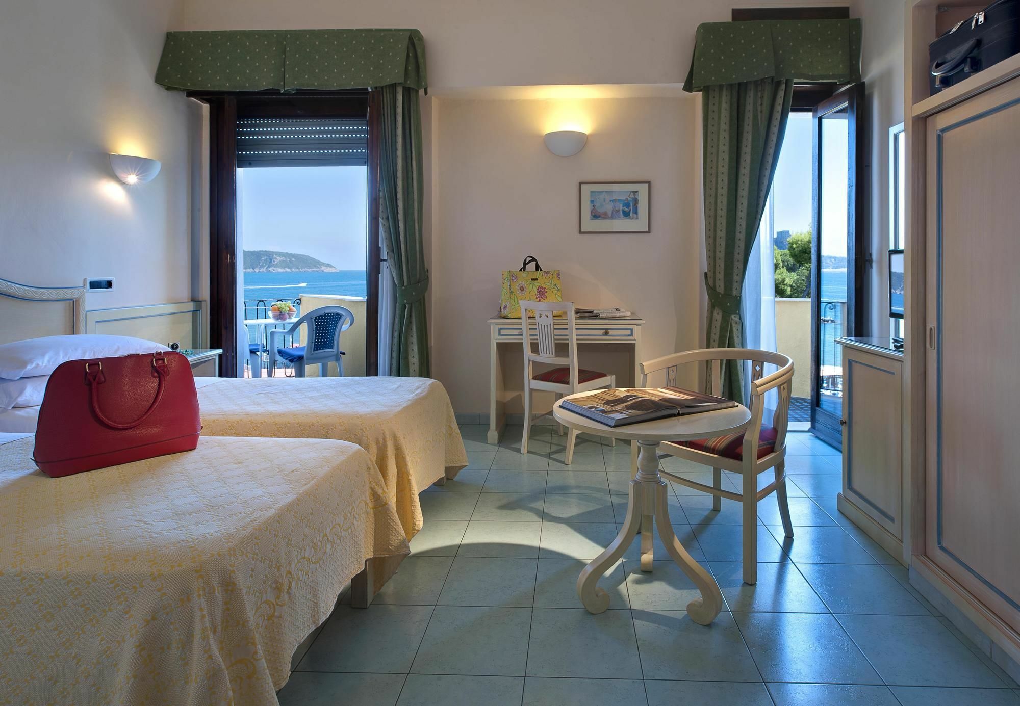 Parco Aurora Terme Hotel Ischia Exterior photo